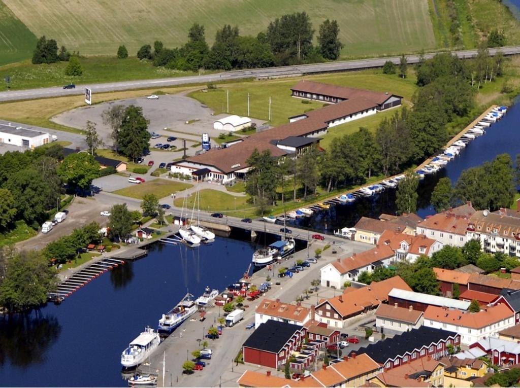 Best Western Hotel Norra Vattern Askersund Bagian luar foto
